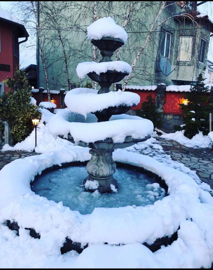 Vila Jugovo S Smederevo Buitenkant foto